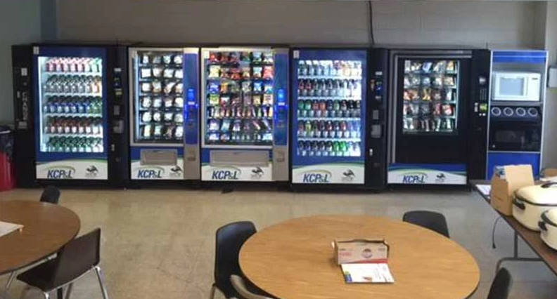 Great Midwest Region Vending Solutions | St. Louis Beverages & Snacks | Kansas City Healthy Options